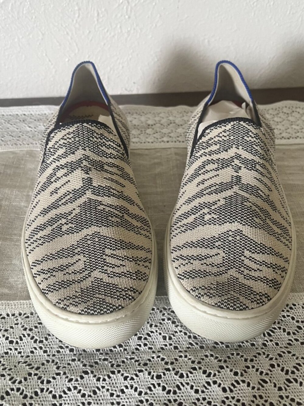 Women's Rothy's Maritime Tiger Sneaker Slip-On Retired Print Size 7